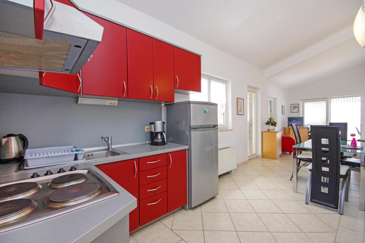 Matanovi Dvori Md Apartments มาคาร์สกา ภายนอก รูปภาพ