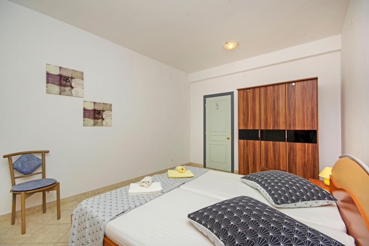 Matanovi Dvori Md Apartments มาคาร์สกา ภายนอก รูปภาพ