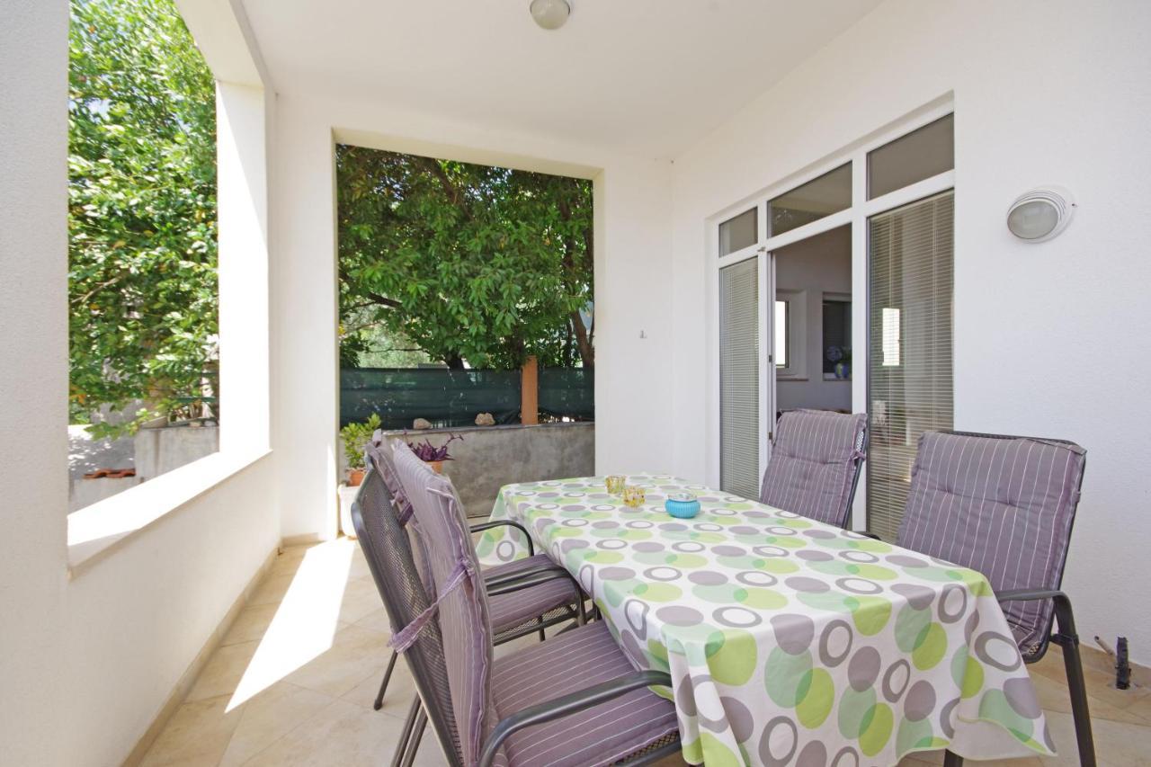 Matanovi Dvori Md Apartments มาคาร์สกา ภายนอก รูปภาพ